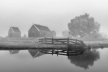 Zaanse Schans in the fog by Bart Hendrix