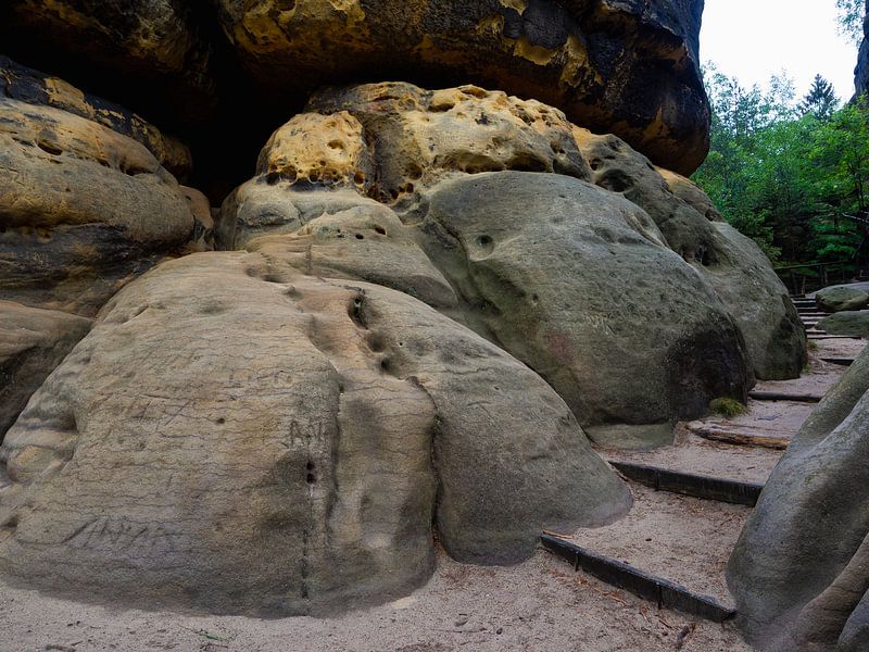 Roches sur le Malerweg dans les montagnes de grès de l'Elbe par Aurica Voss