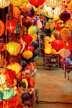 Lanterns in Hoi An, Vietnam by Gijs de Kruijf