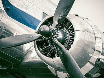 Vintage Douglas DC-3 vliegtuig propeller van Sjoerd van der Wal