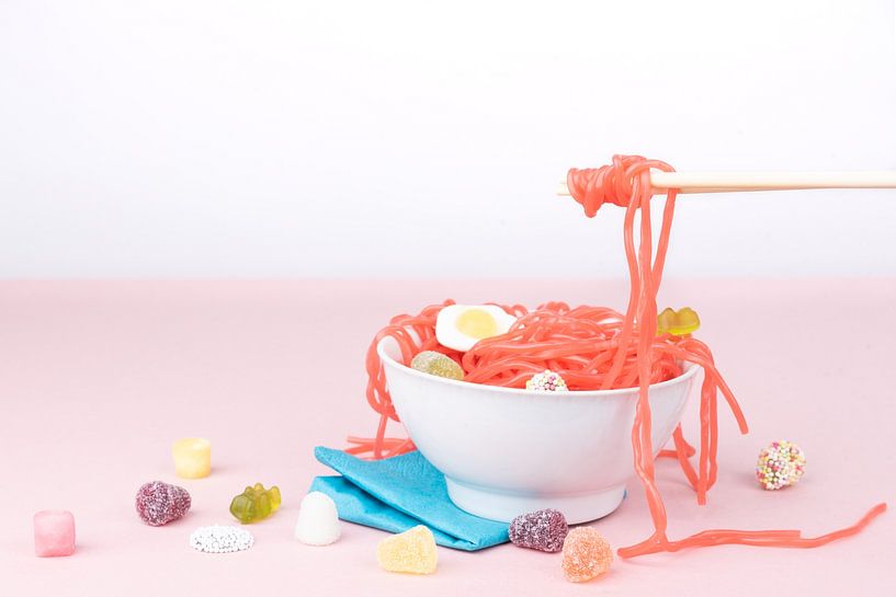 (Candy) dish by Anita Visschers