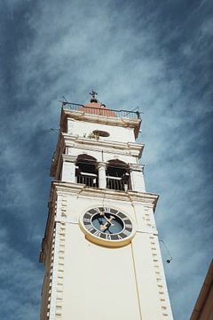 Kirche von Korfu-Stadt mit malerischem blauem Himmel | Reisefotografie Fine Art Photo Print | Griech von Sanne Dost