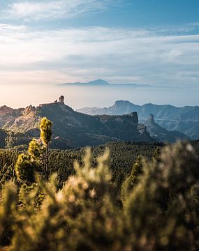 Volcano El Teide between the clouds and Rock formations on Gran Canaria by Visuals by Justin