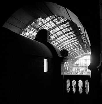 Central station Antwerp by Raoul Suermondt