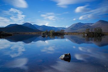 Lochan na h - Achlaise by Miranda Bos