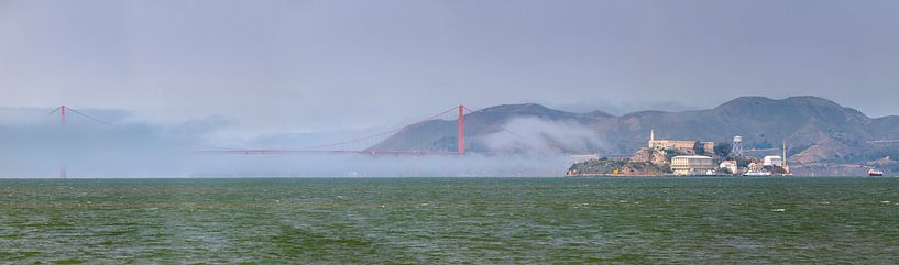 Grand Panorama - Golden Gate Bridge, Alcatraz van Remco Bosshard