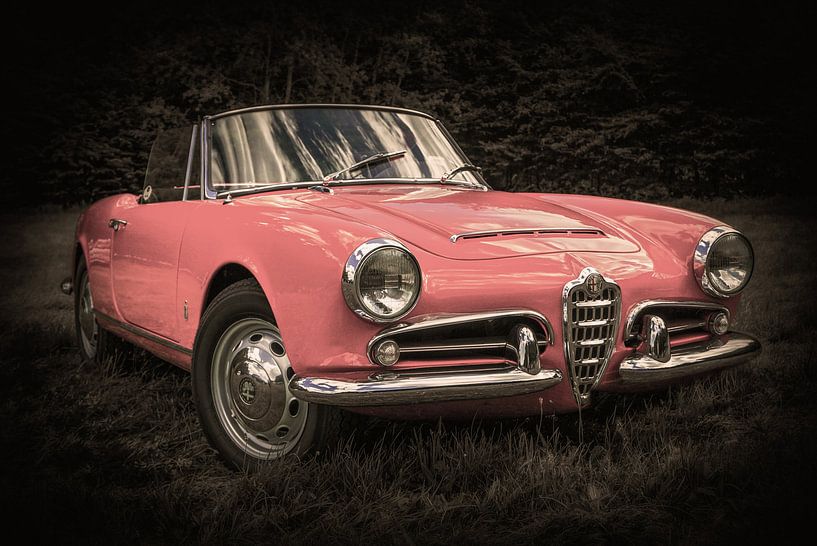 Alfa Romeo Giulia Spider (kleurvariatie) van Ronnie Reul