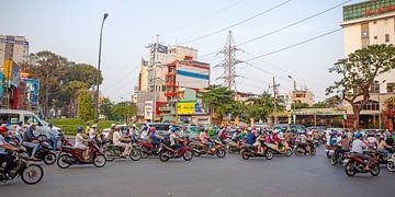 Bromfietsen in Saigon (Vietnam) van t.ART