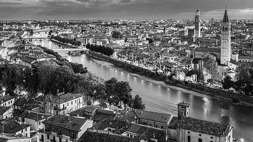 Uitzicht over Verona in Zwart-Wit
