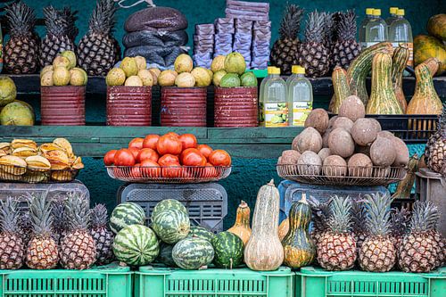 Fruitstal langs de weg 2