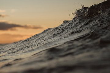 Sunset surf Domburg 8 van Andy Troy