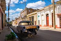 Kaputter Oldtimer in Cienfuegos - Kuba