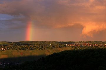 Avond met regenboog van Thomas Jäger