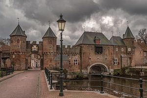 Das Koppelpoort in Amersfoort an einem regnerischen Tag