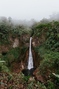 Catarata del Toro - chute d'eau | Photographie de voyage Costa Rica | Tirage d'art mural sur Alblasfotografie