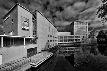Stadsschouwburg in Utrecht aan de Stadsbuitengracht