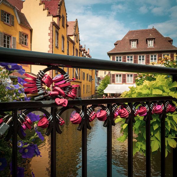 Love locks by Oliver März