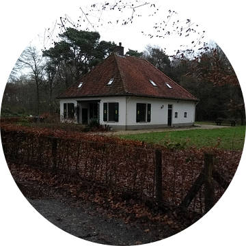 Het monumentale huisje achterin het schaffelaarse bos van Veluws