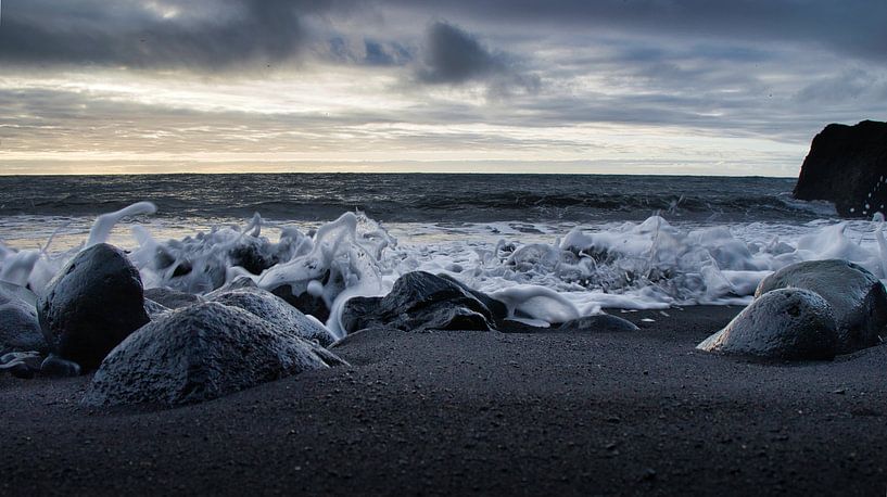 Danse des vagues à Vík par Henk Derksen