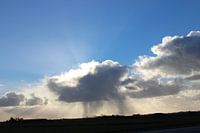 Donkere wolken in Noord-Holland