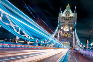 Tower bridge lichtstrepen