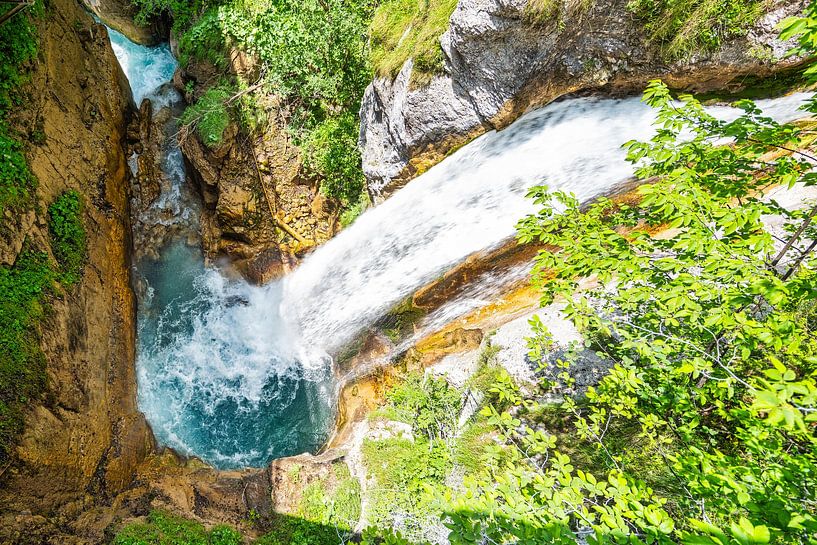 Vue de la chute d'eau de Tschaukofall en Autriche par Andreas Völkel