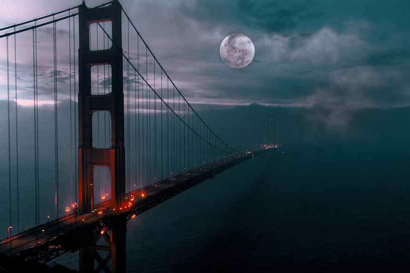 Golden Gate met maan en mist, San Francisco, VS van Aloke Design