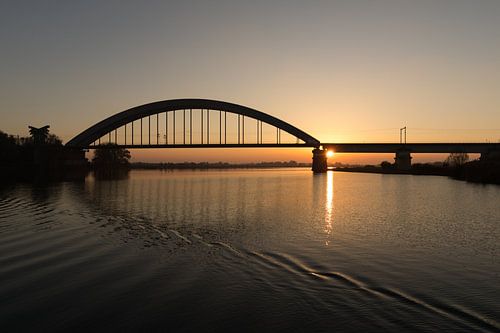 Setting Sun by Marijke van Eijkeren