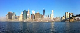 New York skyline Panorama mist sur Mykon  Hendriks