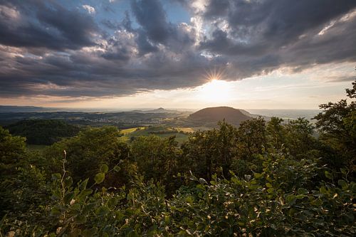 Dramatische zonsondergang - De Drie Keizer Bergen -