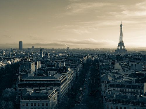 Skyline van Parijs in sepia