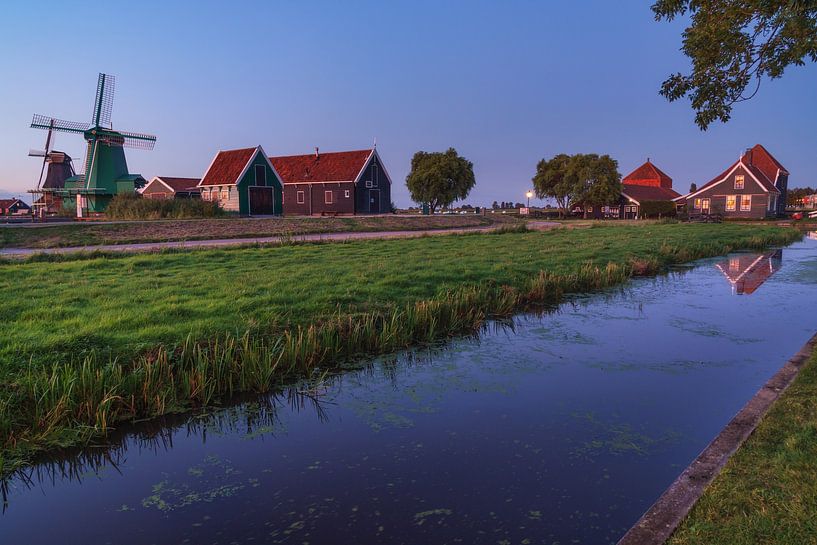 Ein früher Morgen in der Zaanse Schans von Anges van der Logt