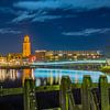 Avondfoto Skyline Zwolle van Martin Bredewold