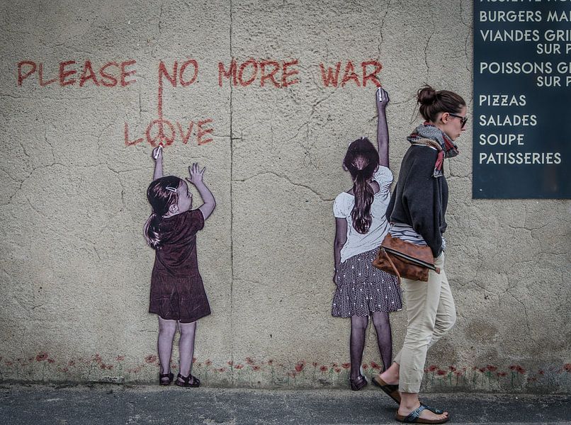 No more war by Emil Golshani
