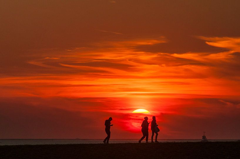 Promenade au coucher du soleil par Peter Bijsterveld