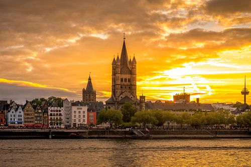 Cologne Cathedral at Sunset: A City in Golden Hues by Bart Ros