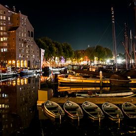 Rotterdamse haven bij nacht van Pix-Art by Naomi.k