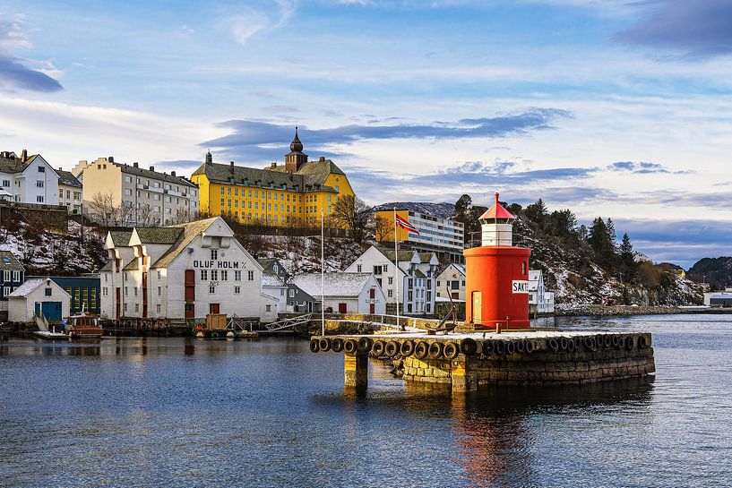 View of the town of Ålesund with the pier tower in Norway by Rico Ködder