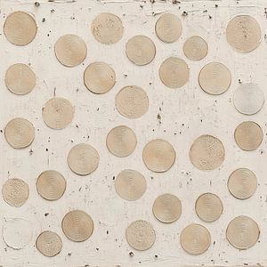 Circle pattern in earthy textures and shades