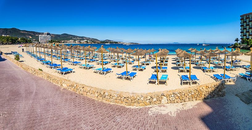 Espagne Majorque côte front de mer, plage Platja de Palmanova par Alex Winter