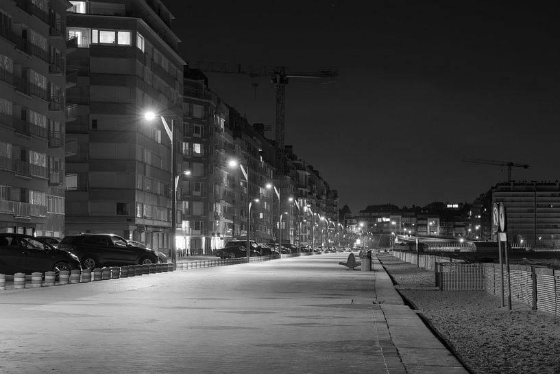 Boulevard Knokke-Heist in de nacht van Noud de Greef