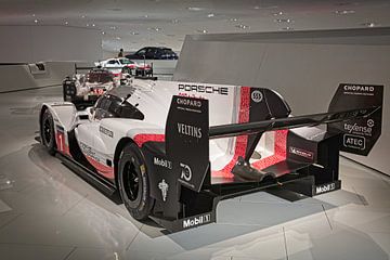 Porsche 919 Hybrid (achterzijde) van Rob Boon