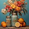 Szenische Darstellung eines Stilllebens mit Blumen und Blechdosen von Margriet Hulsker