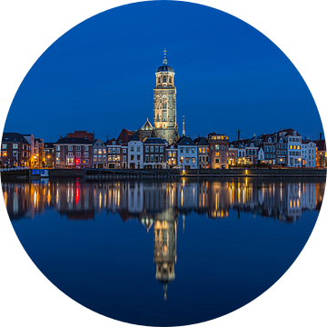 Deventer Skyline met Lebuïnuskerk in de avond - 5 van Tux Photography