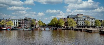 Panorama op de Amstel van Foto Amsterdam/ Peter Bartelings