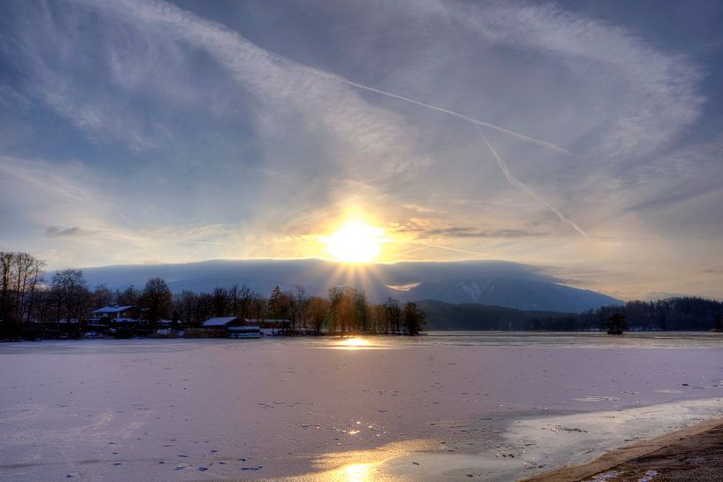 In front of the sun at the Staffelsee by Roith Fotografie