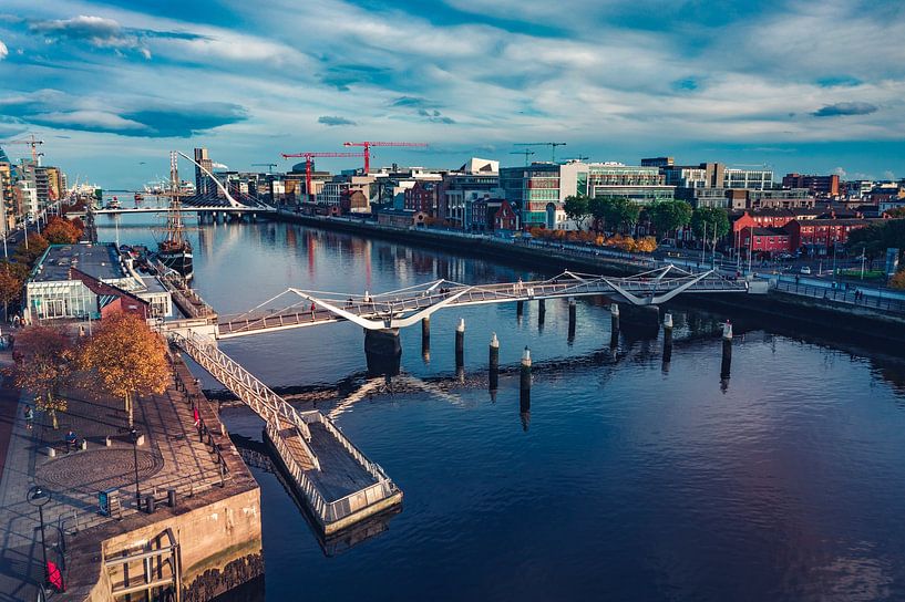 Dublin by Hello Pompoyo