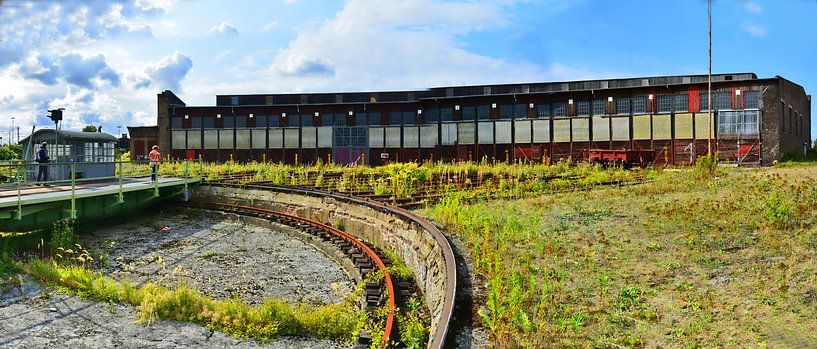 Remise à locomotives annulaires panorama 5 par Edgar Schermaul