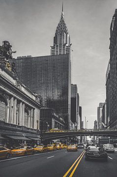Chrysler Building by Loris Photography