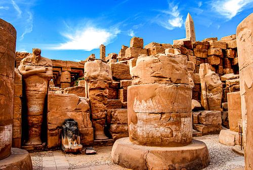 Ruïnes bij de Tempel van Karnak in Luxor Egypte